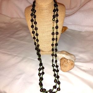 COPY - Handmade beaded Daisy chain necklace. N38